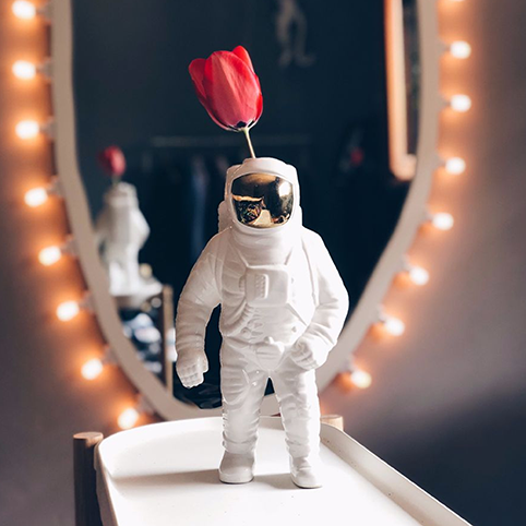Sbam Design Vaso astronauta – Cosmic Diner Starman Consegna Veloce