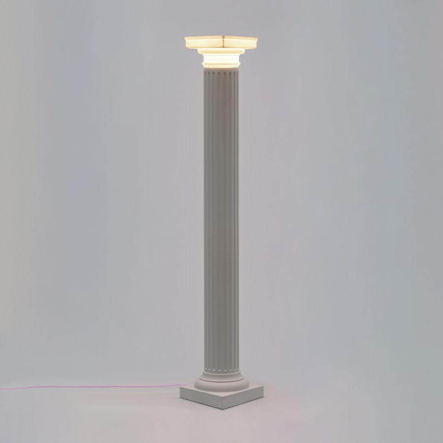 Seletti Las Vegas Tall Lamp Qualità